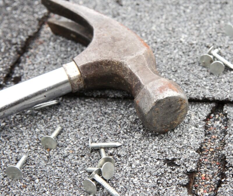 6 Signs That Your Roof Needs To Be Repaired Or Replaced